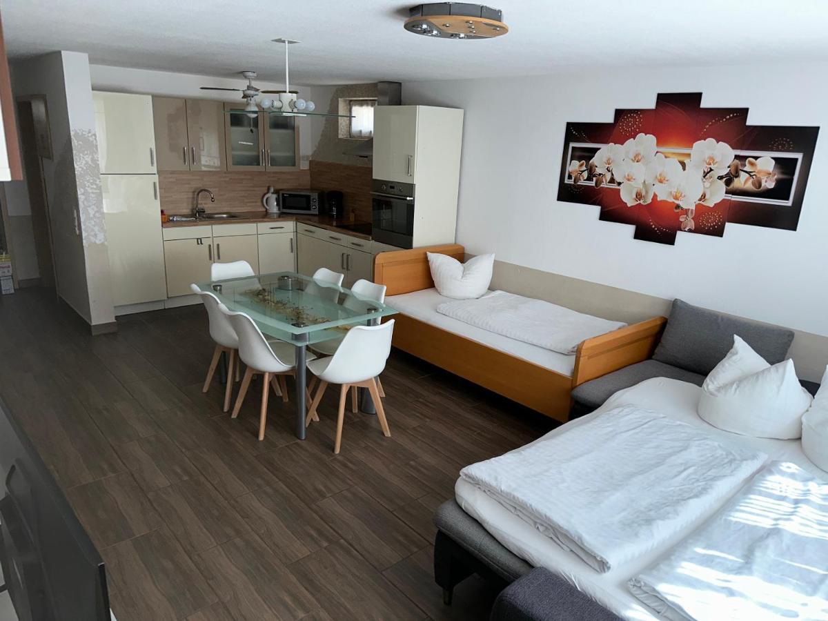 Apartment Stabel 8,1 Km Von Europa Park キッペンハイム エクステリア 写真